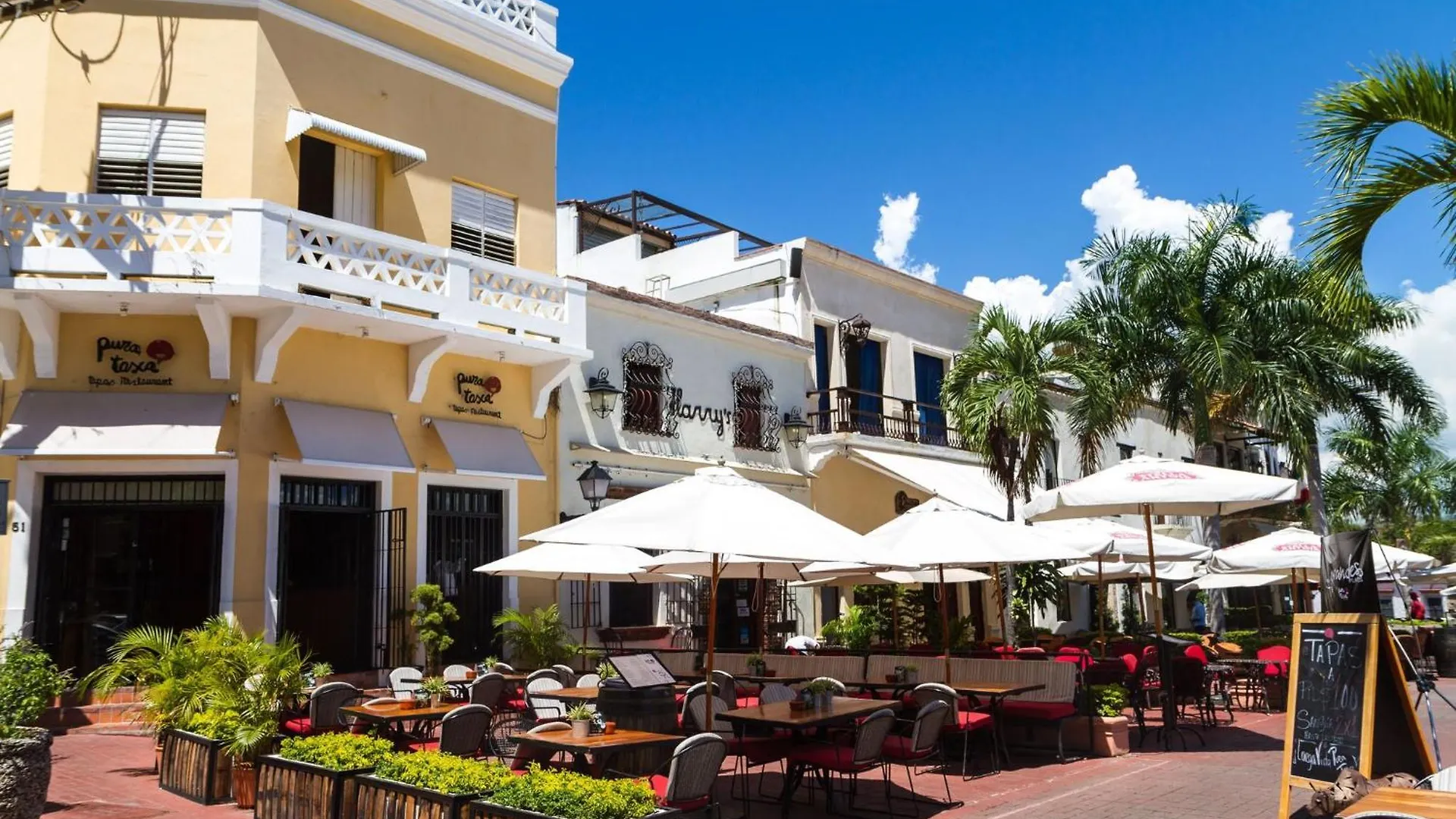2 Bedroom Apartment Spacious Terrace In Corales Del Sur, Santo Domingo Este La Viva Den Dominikanske Republik